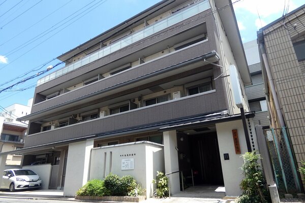 東浅井詰所【公式】｜京都駅から徒歩15分、東本願寺近くの和風お宿